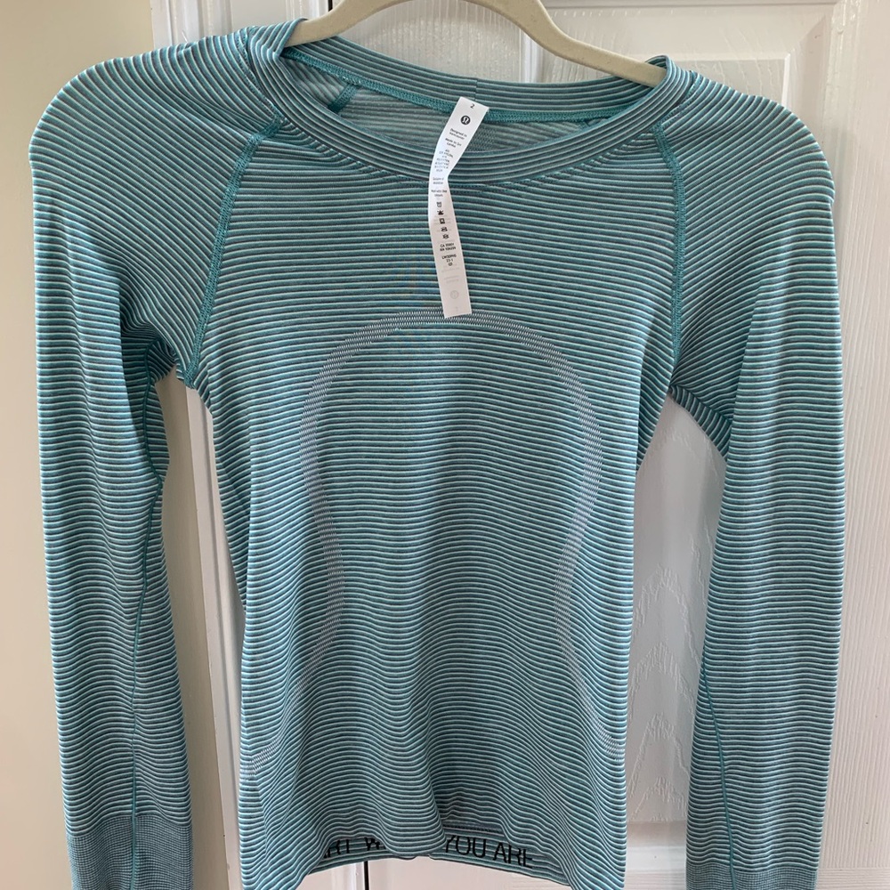 Lululemon swiftly size 2 perfect condition